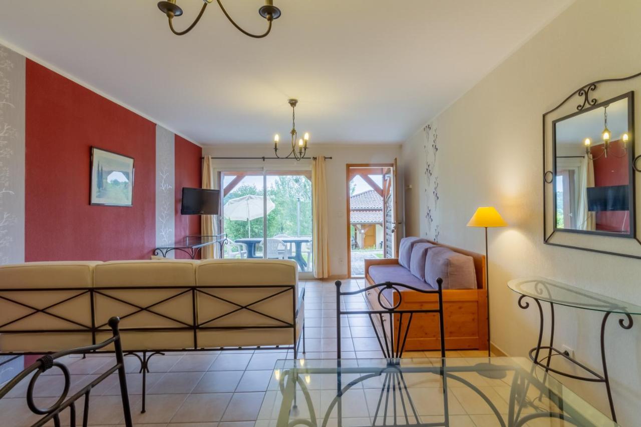 La Sarlaterra - Appt Avec Piscine Partagee Apartment ภายนอก รูปภาพ